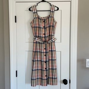 Gal Meet Glam Spring collection dress